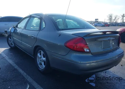 2002 Ford Taurus Ses z USA, uszkodzony, nr VIN 1FAFP55S82G282353